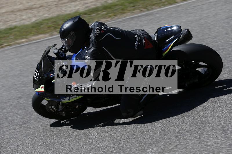 /15 22.05.2026  Plüss Moto Sport  Discover the Bike ADR /Gruppe rot - Race 3/60